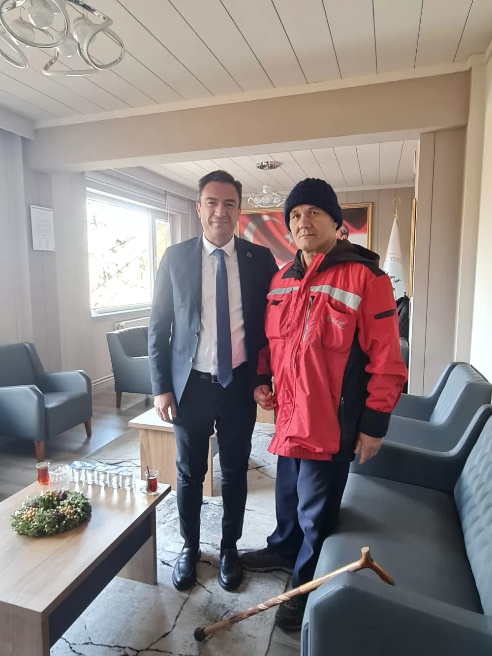 Başkan Okan Kurd'dan anlamlı günde anlamlı ziyaretler