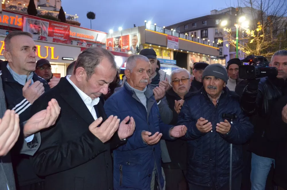 Bolu Belediye Başkanı umre yolculuğuna dualarla uğurlandı