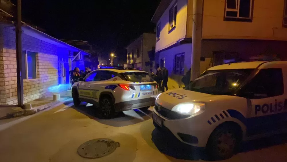 Burdur'da alkollü sürücü 2 araca çarparak kaçtı, yakalanınca c