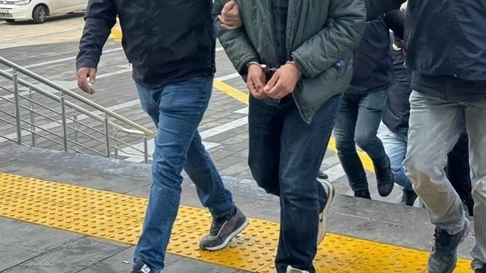 Ankara merkezli Antalya ve 8 ilde Forex' operasyonları 174 şüpheliye uzandı 84 tutuklu