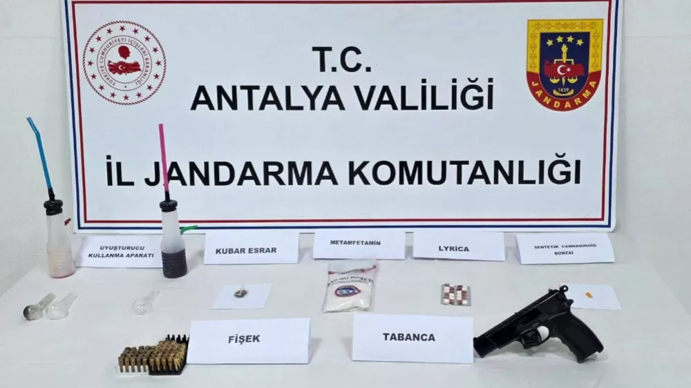 Antalya'da uyuşturucu operasyonu: 4 şüpheliye adli işlem