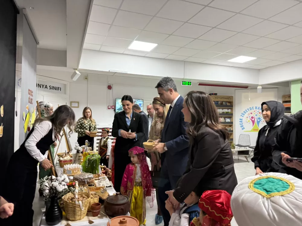Bucak'ta yerli malı haftası unutulmadı! Miniklerden özel sergi