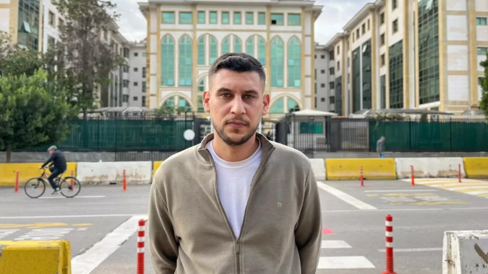 Hamam böceği yedirilen gencin dosyasında karar: Yağmadan beraat, hürriyeti tehditten 6 yıl 12 ay ceza