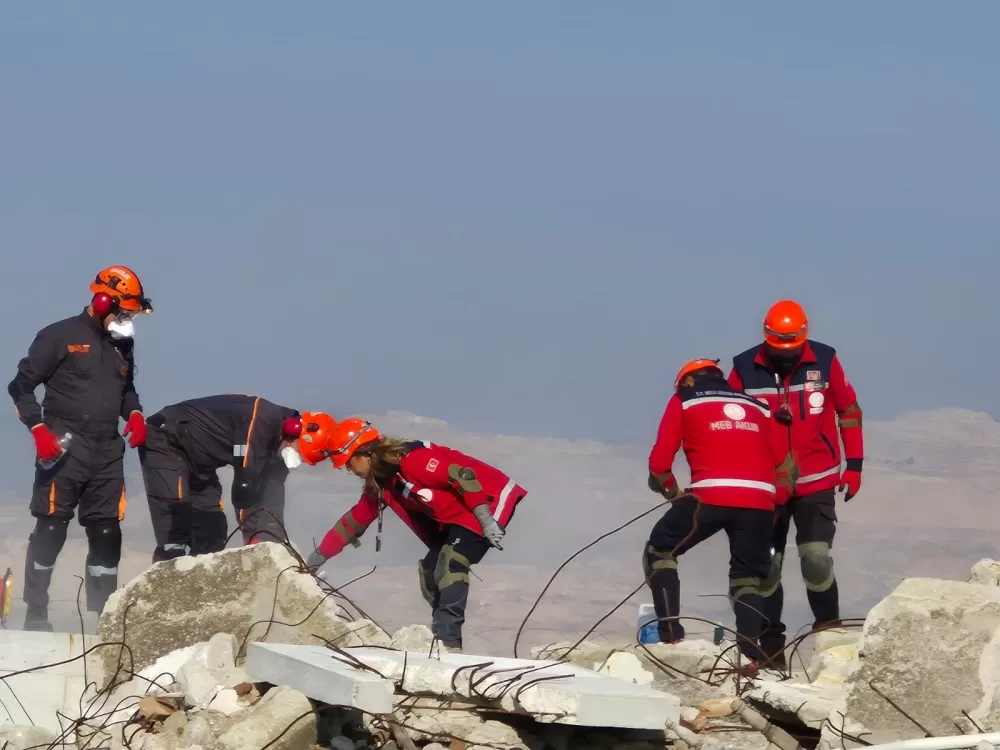 Denizli'de 5.6 büyüklüğünde deprem senaryosu tatbikatı