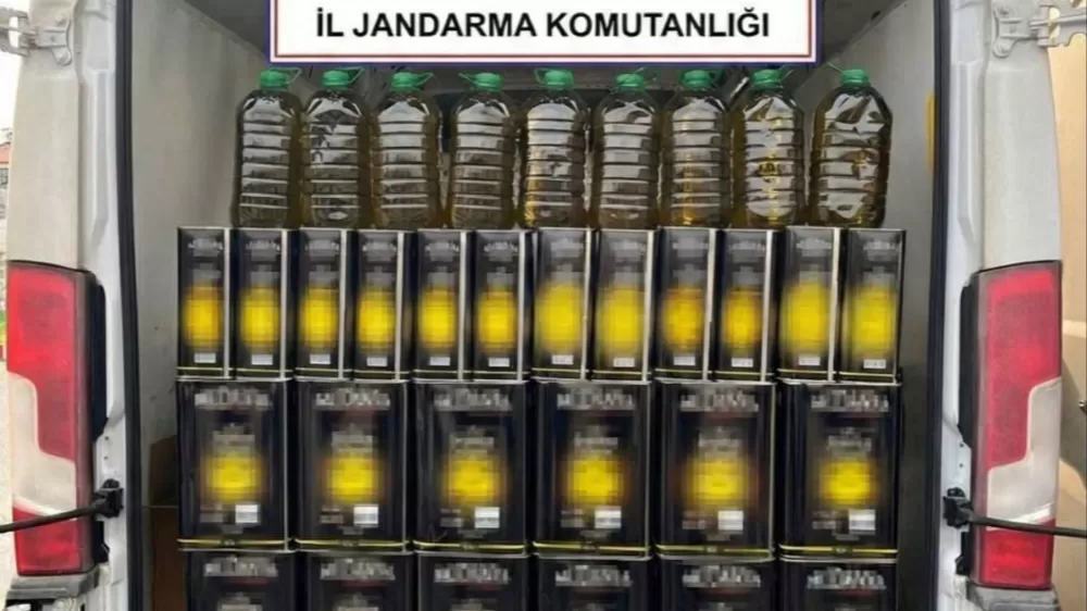 Jandarma 655 litre sahte zeytinyağı ele geçirdi