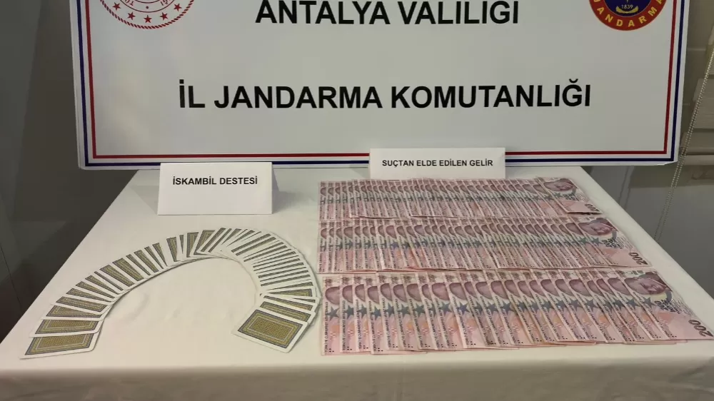 Kahvehanede kumar oynayan 6 şahsa idari para cezası