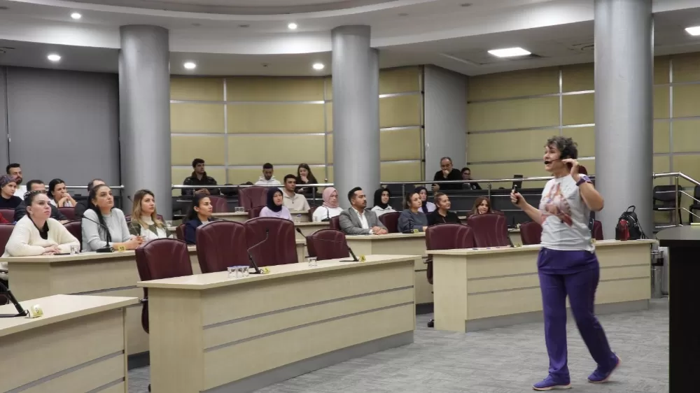 Kepez Belediyesi'nde personele solunum sağlığı eğitimi verildi