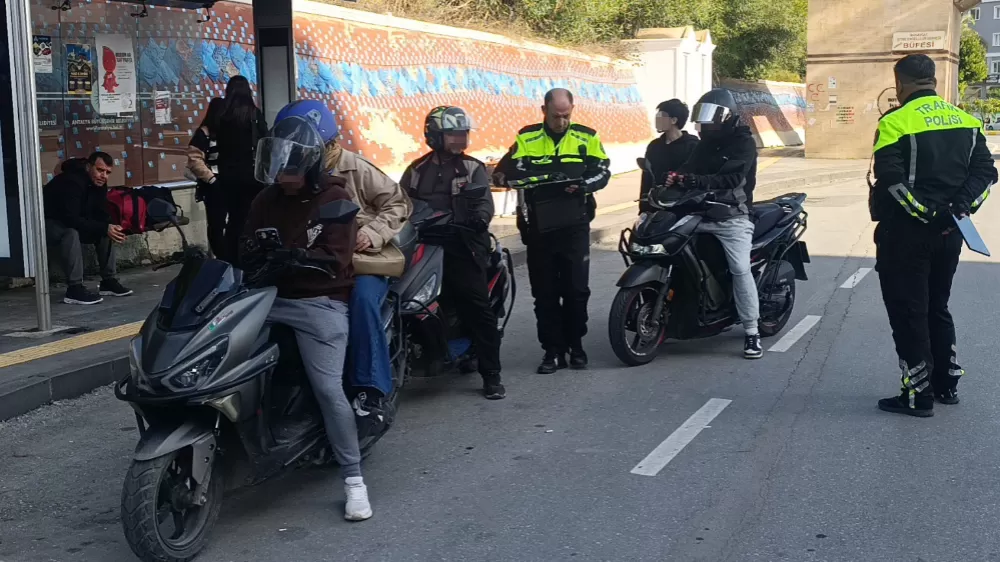 Manavgat'ta motosikletlilerin kask ve eldiven kullanım oranı yüzde 90