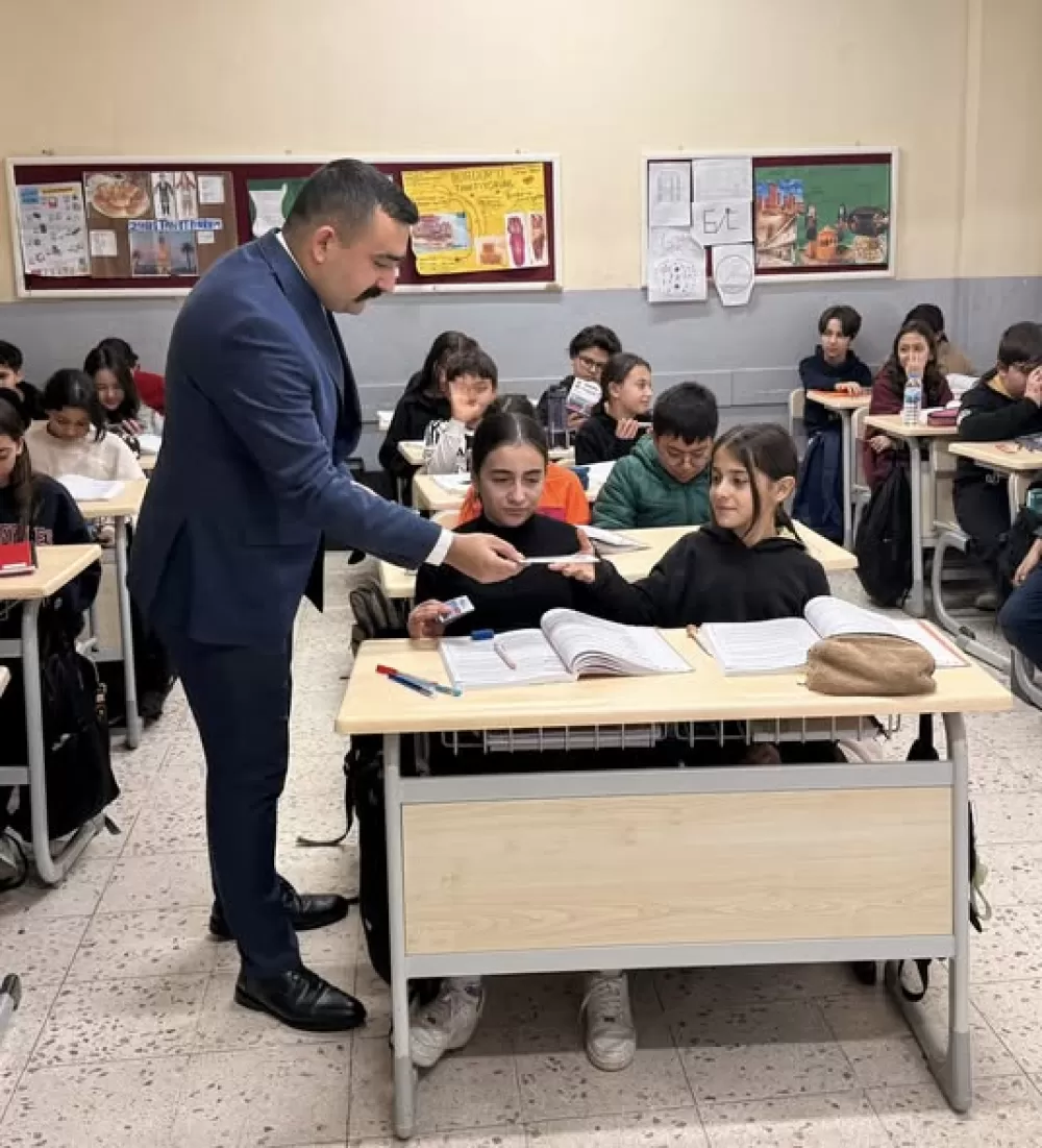 Ülkü Ocakları Burdur’dan öğrencilere 'Odak2023' eğitime destek programı