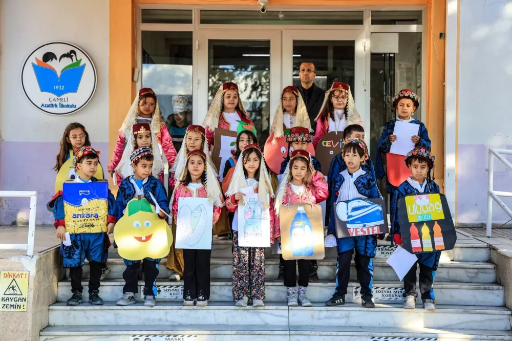 Çamelili minik öğrenciler Yöresel Kültür Şöleninde yöresel kültürlerini öğrendi