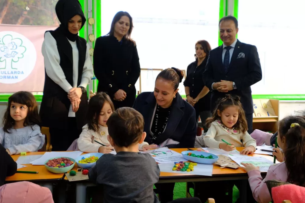 Burdur’da yeni spor alanı öğrencilerin kullanımına açıldı Vali Bilgihan açılışa katıldı