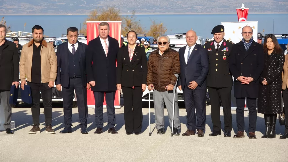 Burdur'da güvenlik güçlerine 56 yeni araç teslim edildi