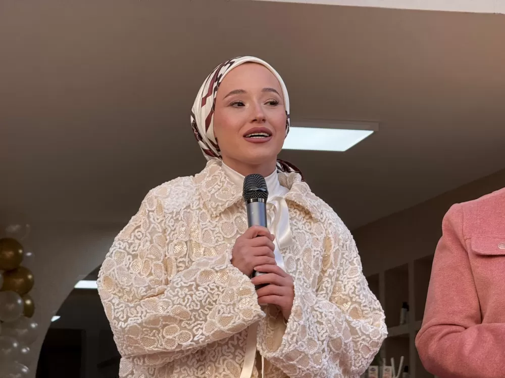 Sinem Ecem Beauty Bar yeni yerinde hizmete başladı! Açılışa özel fiyatları kaçırmayın