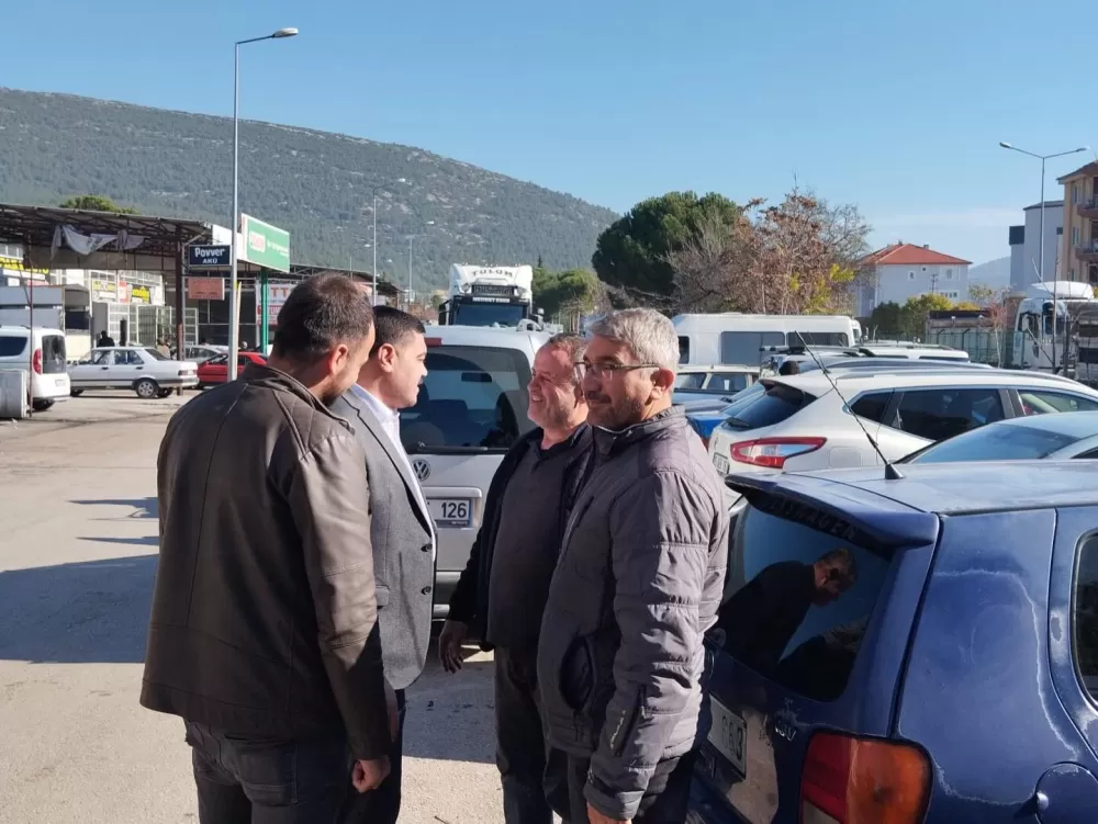 Başkan Mustafa Gün Bucak'ta! Esnafları ziyaret ettiler