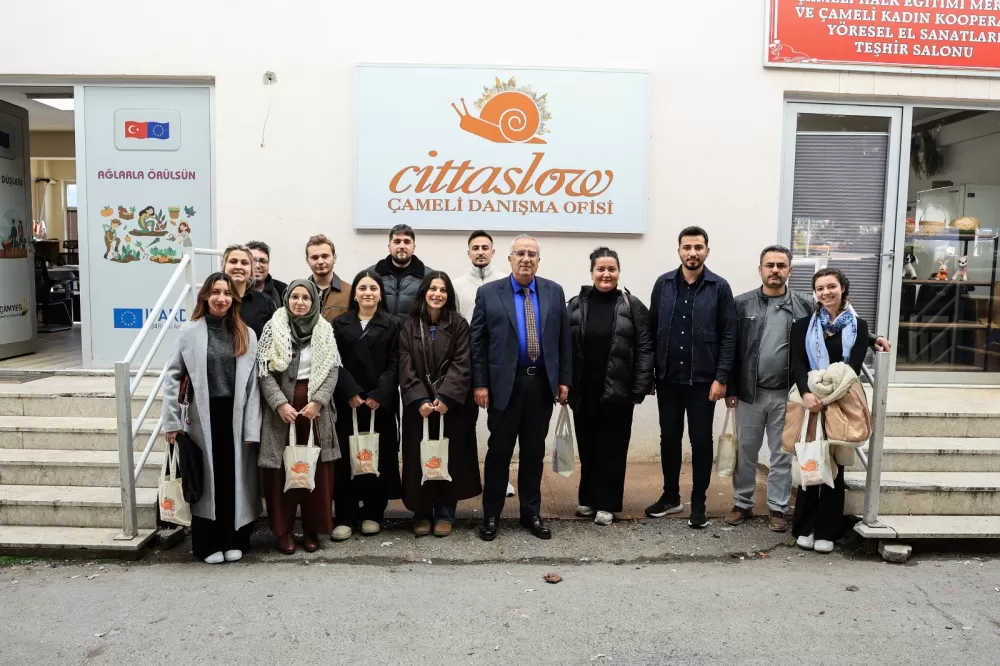 Üniversiteli gençler Sakin Şehir ünvanlı Çameli’yi gezdi