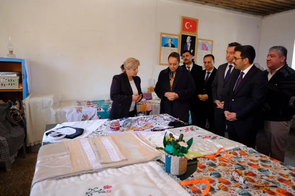 Burdur Valisi Bilgihan’dan Yeşilova Başkuyu Köyü’ne ziyaret