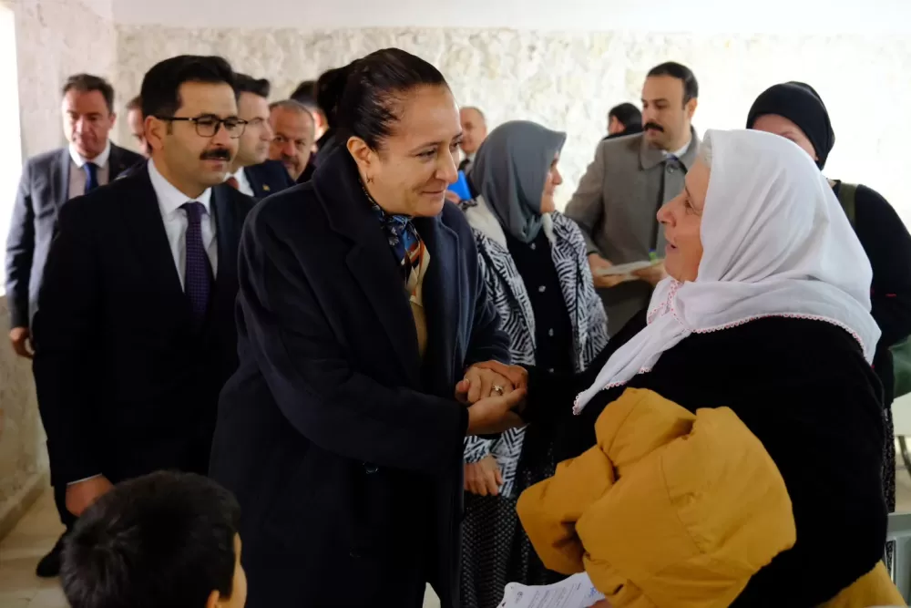 Burdur Valisi Bilgihan’dan Yeşilova Başkuyu Köyü’ne ziyaret