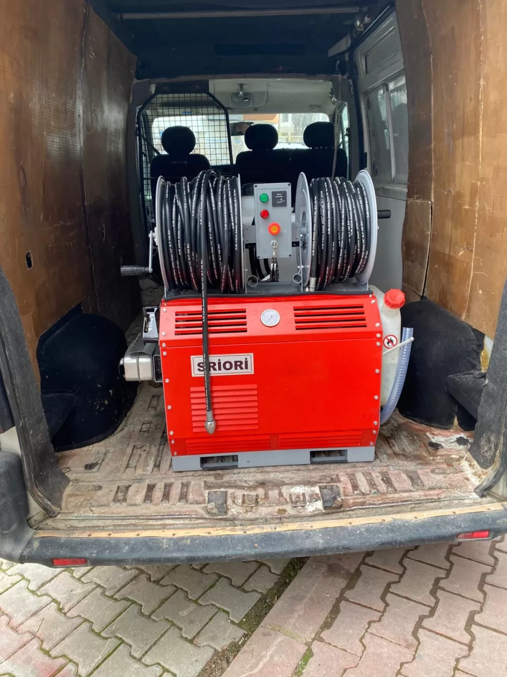 Tıkanıklık sorununa net sonuç! HSN Tesisat’tan bölgede yine bir ilk!