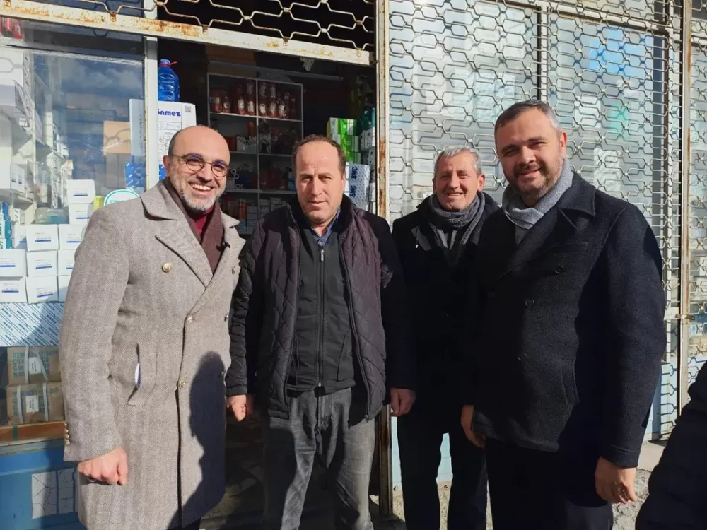 AK Parti Bucak sanayi esnafıyla buluştu 'Bizim vizyonumuzda üretim var'