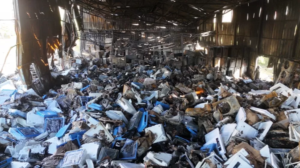 Alanya'da klima deposundaki yangının boyutu gün aydınlanınca ortaya çıktı