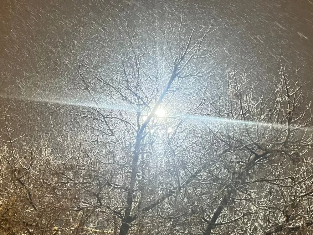 Ankara’da gece saatlerinde kar yağışı etkili oldu ! kar yağışı devam edecek mi ?