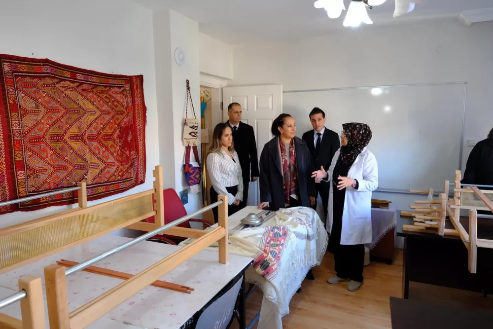 Vali Bilgihan’dan ADEM’e yakın markaj Sosyal projeler yerinde incelendi