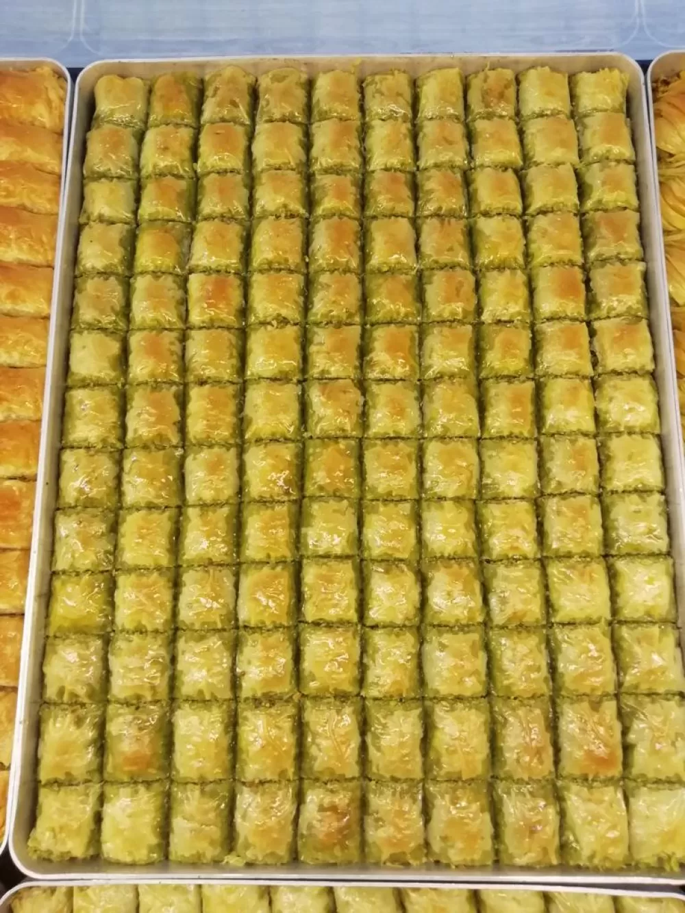 Anteplioğlu'ndan Ramazan'a özel 'Dondurma' jesti! Tatlı alana yarı fiyatına