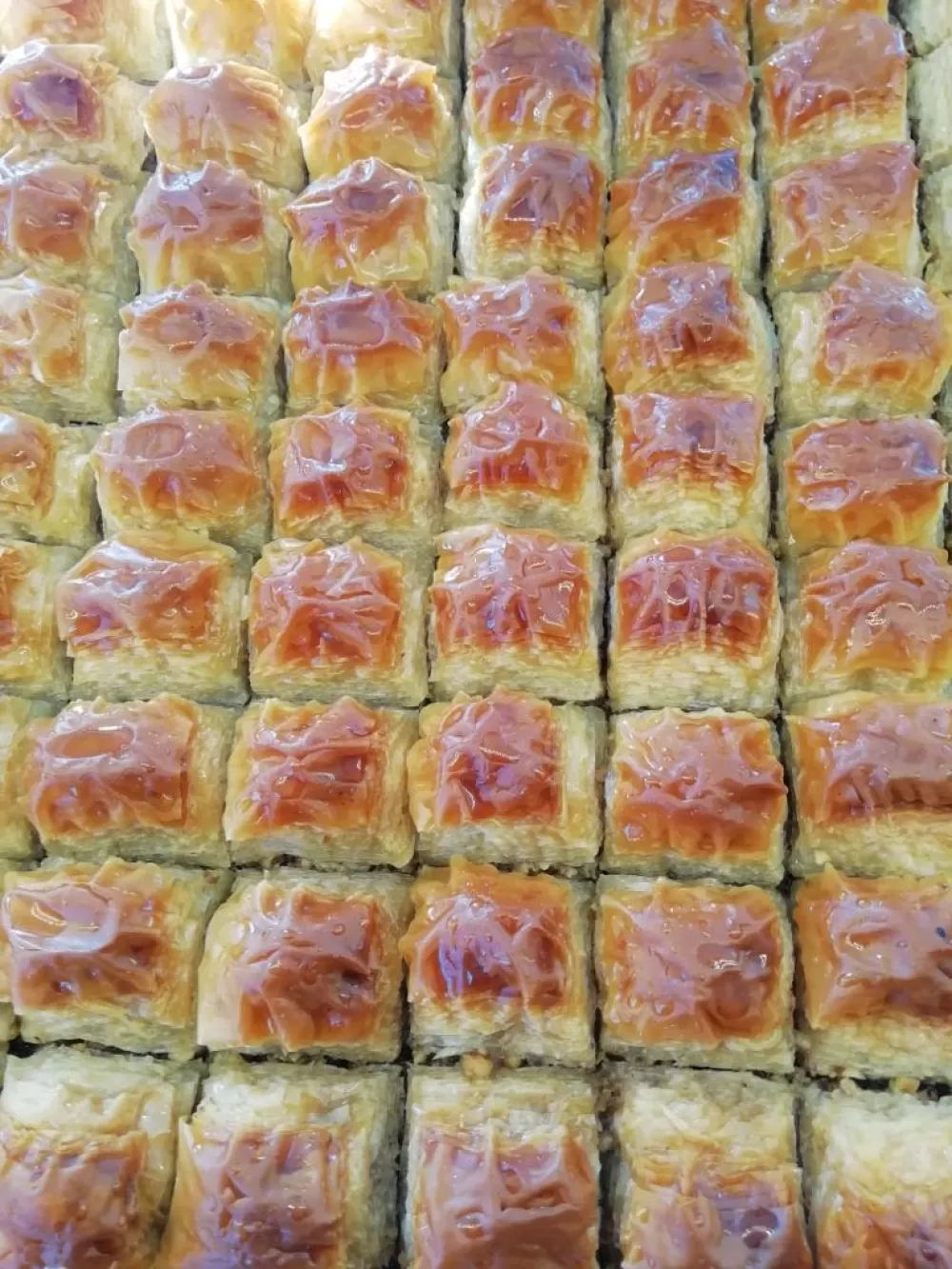 Anteplioğlu'ndan Ramazan'a özel 'Dondurma' jesti! Tatlı alana yarı fiyatına