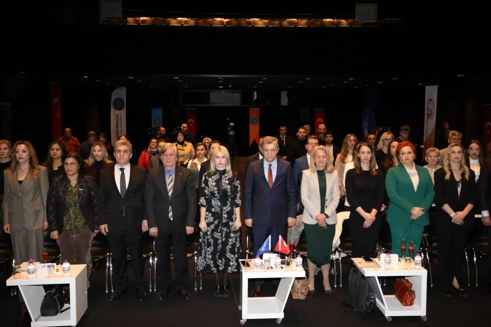 Zihinsel engelli çocuklara sahip ailelere yapay zekalı destek