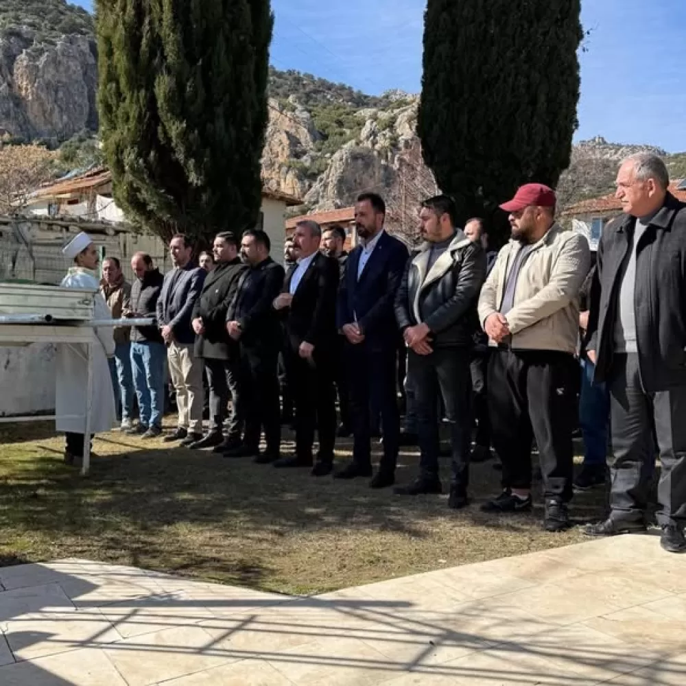 MHP Burdur'un acı günü! Son yolculuğuna uğurlandı