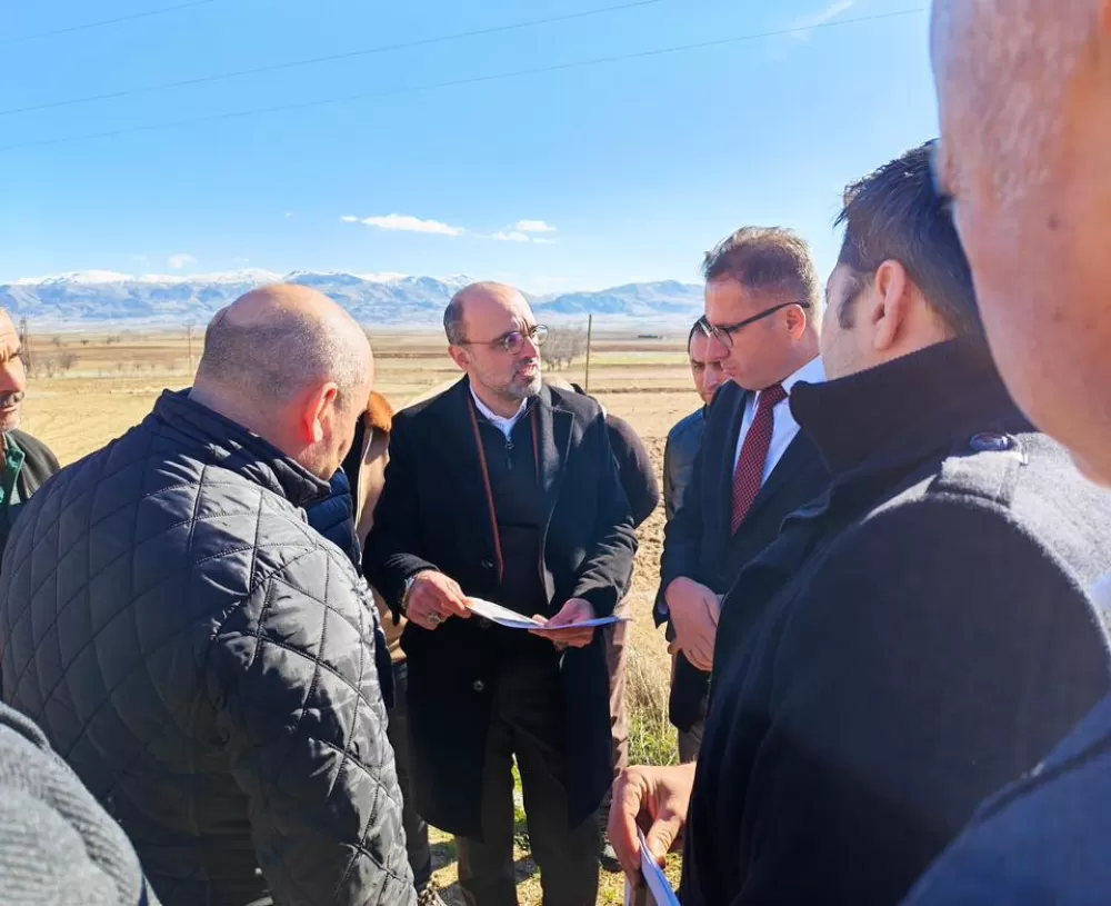 Karamanlı ve Kemer yollarında 2026 mesaisi Yatırımlar yerinde incelendi