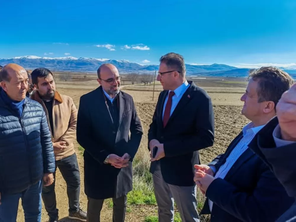 Karamanlı ve Kemer yollarında 2026 mesaisi Yatırımlar yerinde incelendi