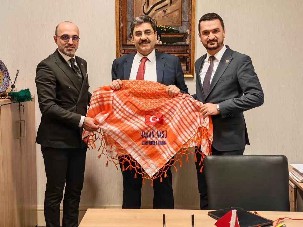 AK Parti Genel Merkezi'nde yörük rüzgarı! Burdur'dan anlamlı hediye