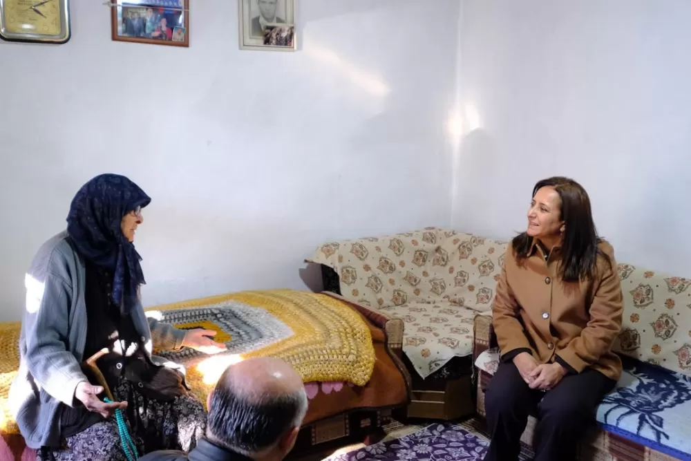 Vali Bilgihan’dan Kışla Mahallesi’nde hane ziyareti Vatandaşın taleplerini dinledi