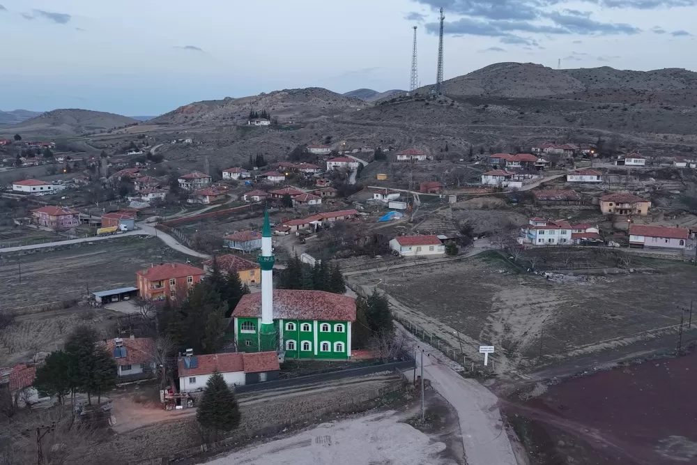  Bu Köydeki Evlerde Ramazan Ayında  yemek pişmiyor, Ama !