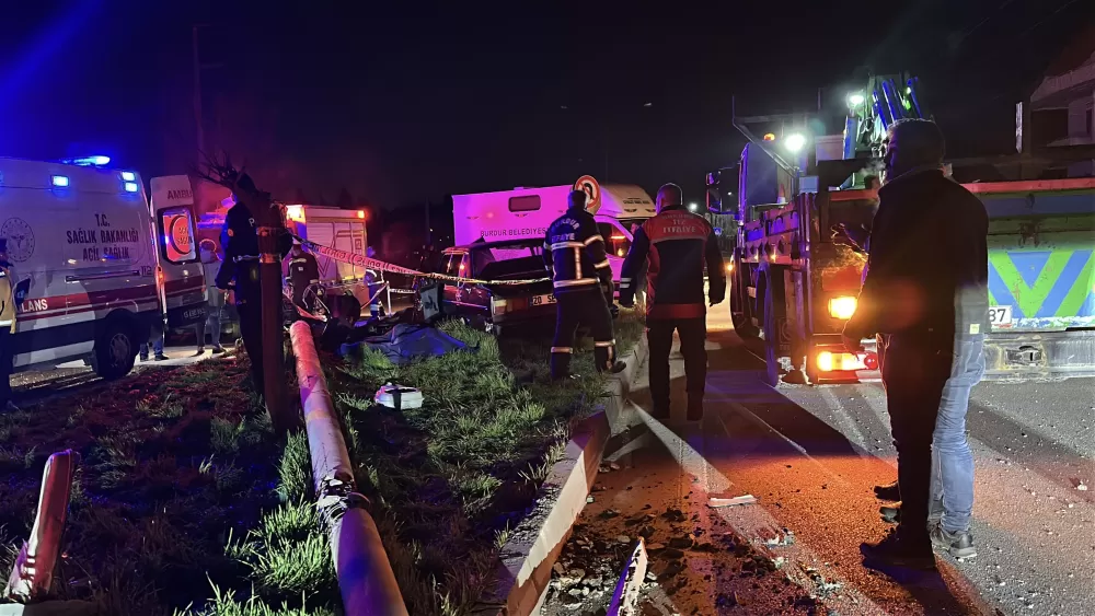 Burdur'daki Kazada Üzücü detay yeni evlenmişlerdi Ölüm Ayırdı 