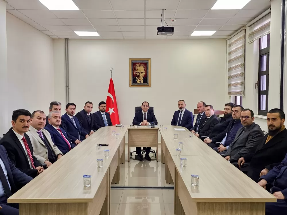 Kaymakam Özen din görevlilerini topladı 'Mesai namaz vaktiyle sınırlı değil'