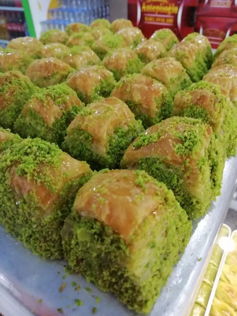 Anteplioğlu'ndan Ramazan'a özel 'Dondurma' jesti! Tatlı alana yarı fiyatına