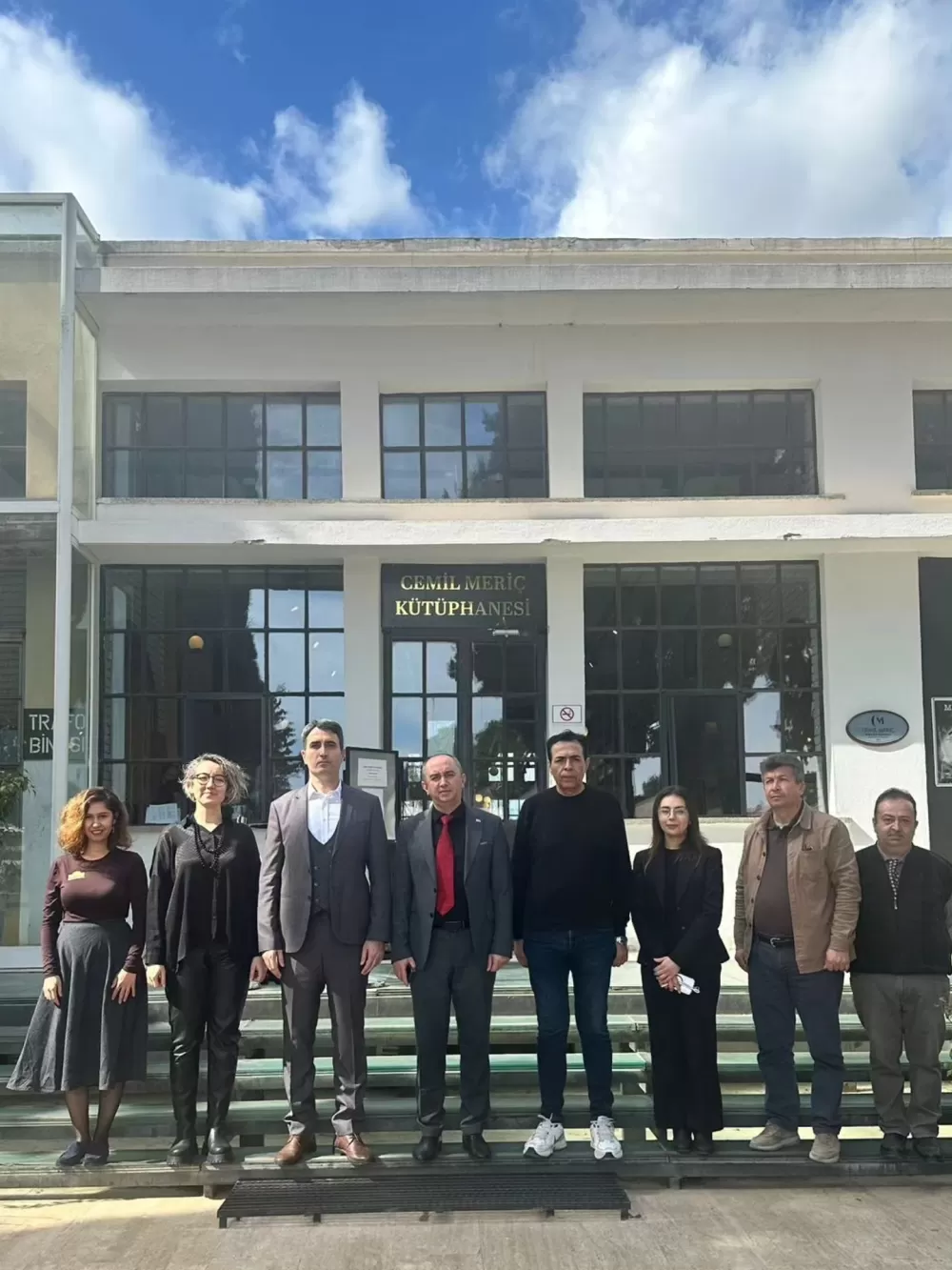 Bucak’a modern kütüphane için Antalya modeli Heyet Dokumapark’ı inceledi