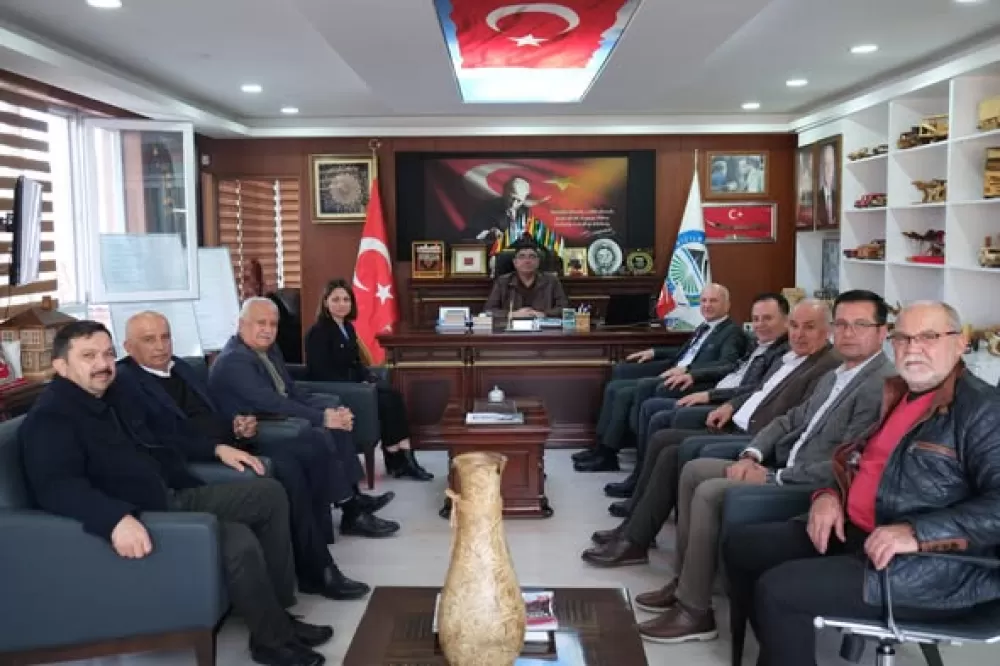 Kızılkaya’da STK buluşması Korkutelililer Derneği’nden Başkan Güngör’e ziyaret