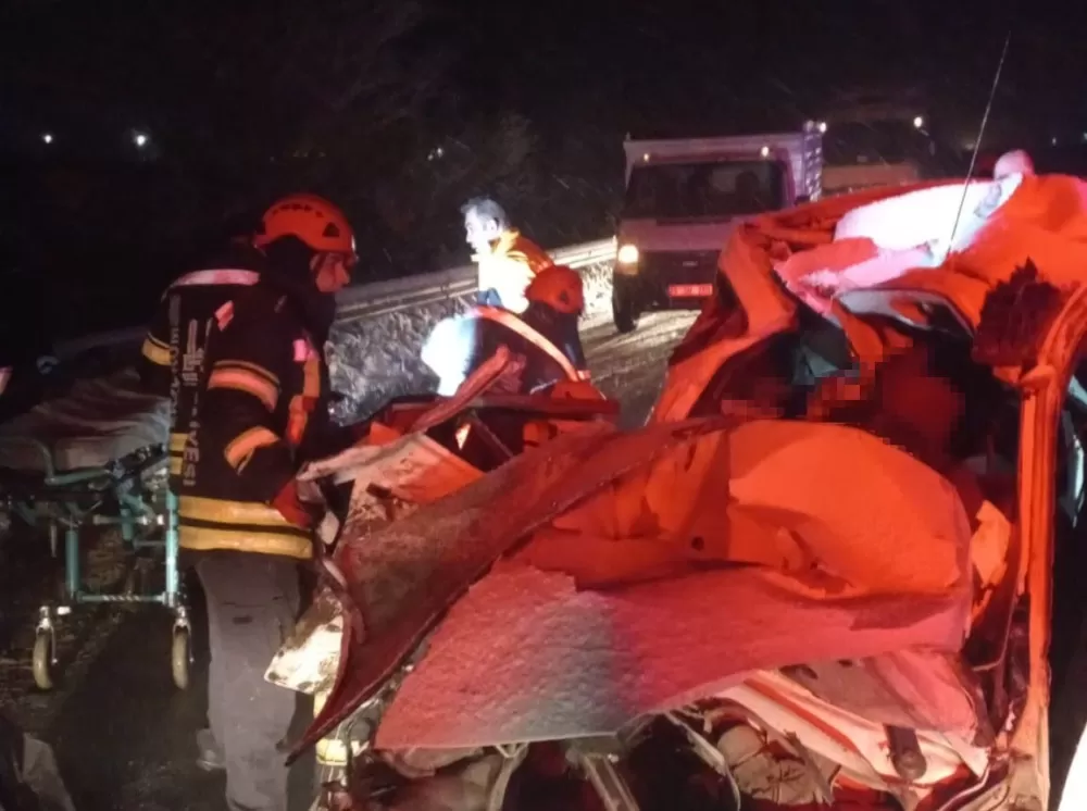 Erzurum'da katliam gibi kaza 4 kişi hayatını kaybetti 