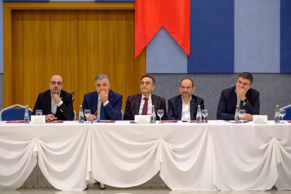 EDEP Burdur’da toplandı Gençlerin geleceği masaya yatırıldı