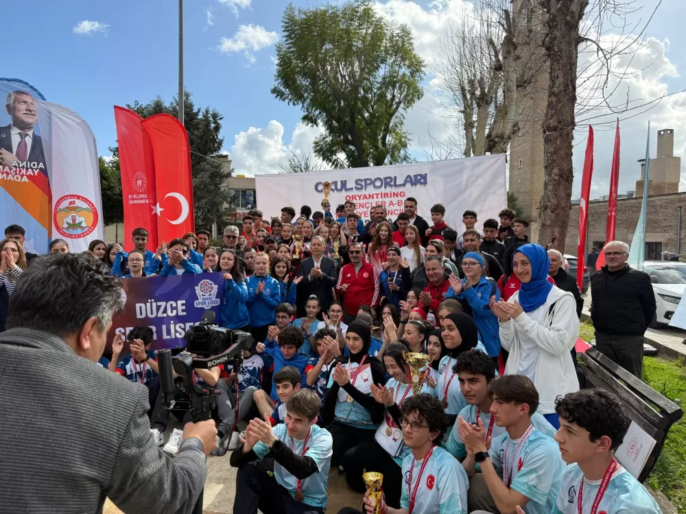Adana'da nefes kesen final Bucak Adem Tolunay Fen Lisesi Türkiye dördüncüsü