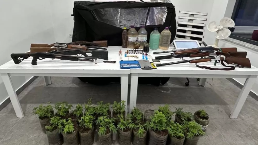 Alanya'da uyuşturucu operasyonu: Sıvı metamfetamin ve kenevir ele geçirildi