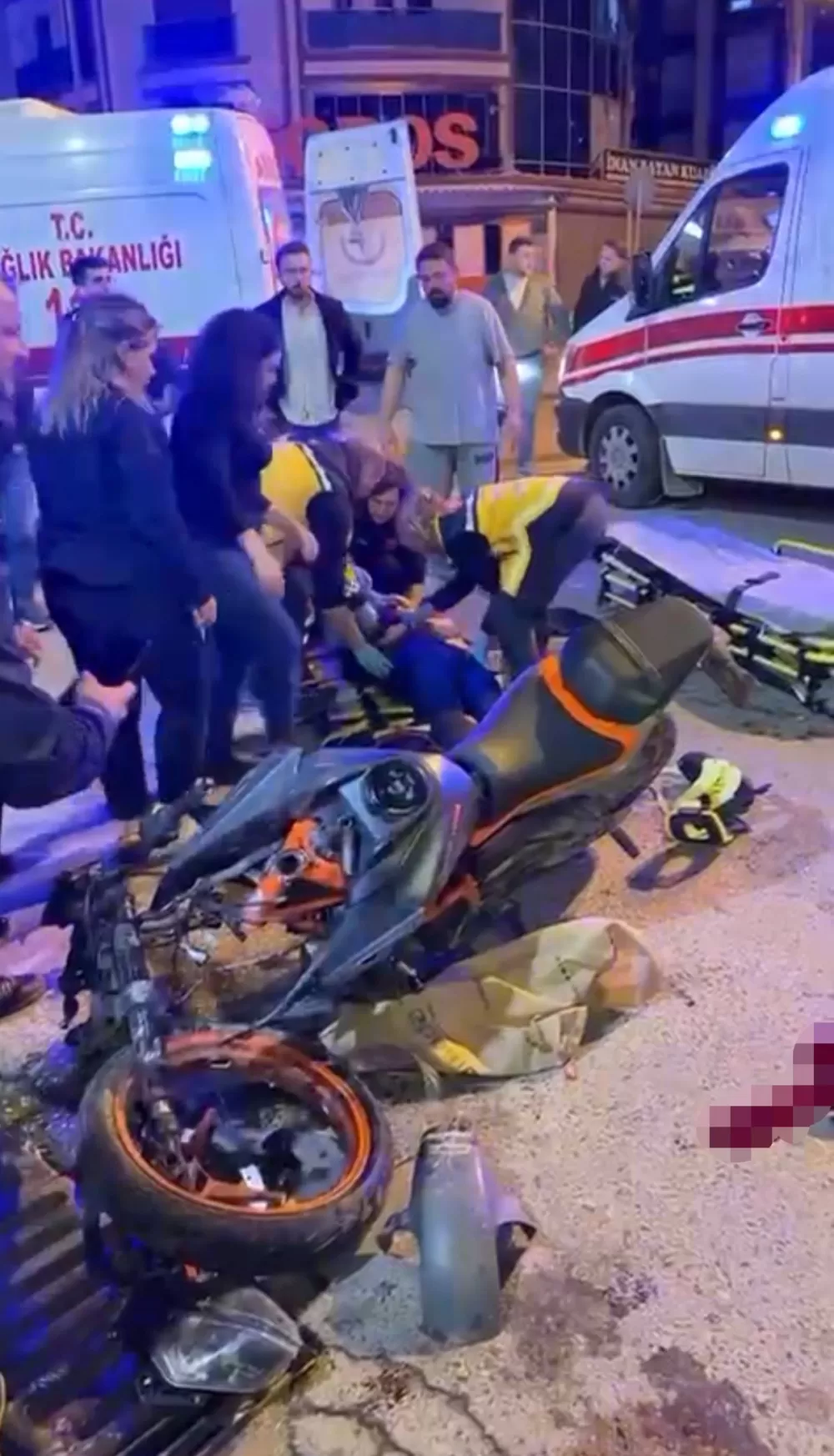 Antalya'da feci kaza kamerada Genç sürücü kurtarılamadı