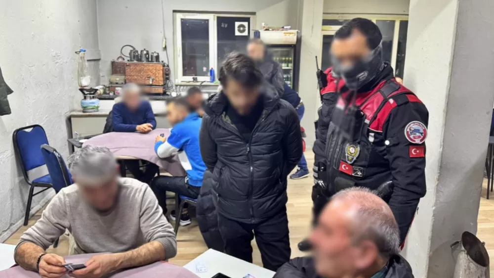 Dazkırı’da kahvehane ve eğlence mekanlarına yönelik denetim