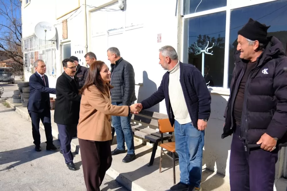 Vali Bilgihan’dan Kışla Mahallesi’nde hane ziyareti Vatandaşın taleplerini dinledi