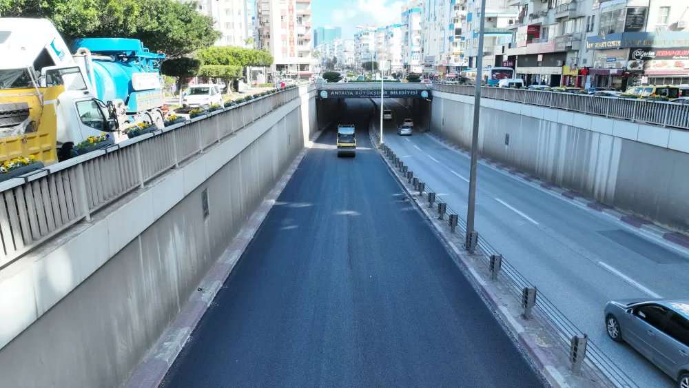 100. Yıl Bulvarı'nda altı etaplı çalışmanın üçüncü etabı tamamlandı