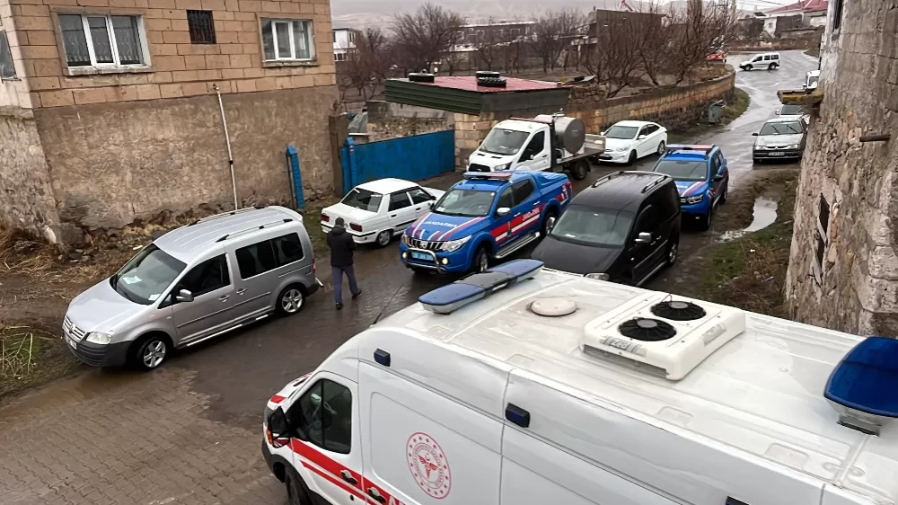 Nevşehir Acıgöl'de Genç Çift ve 8 aylık bebekleri sobadan zehirlenerek hayatını kaybetti