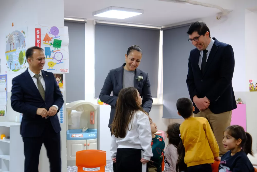 Vali Bilgihan’dan eğitim mesaisi Sınıf ve atölyeleri inceledi